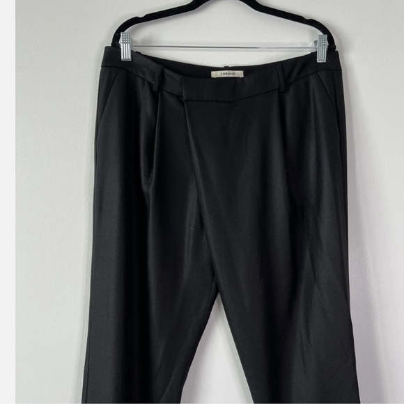 NWOT J Brand Women Formal Dress Pants Front CrossOver Pleated Trouser Size 2-4 - Picture 2 of 5